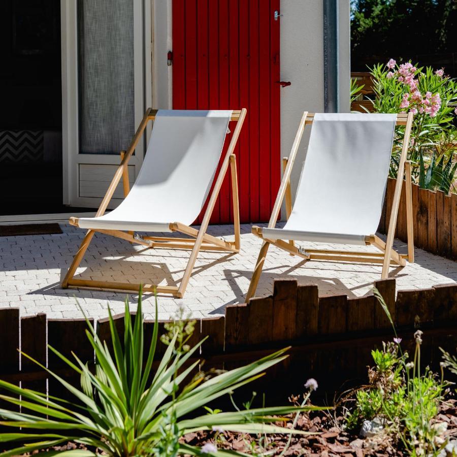 Hotel Les Volets Rouges - Cassis Exterior foto