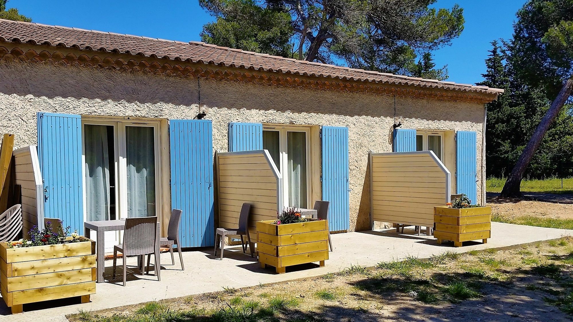 Hotel Les Volets Rouges - Cassis Exterior foto